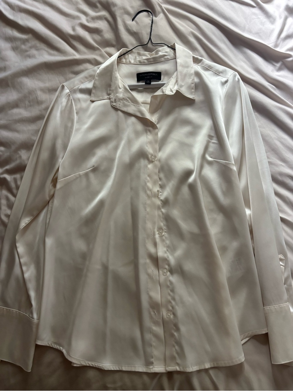 Banana Republic White Silk Tailored Blouse